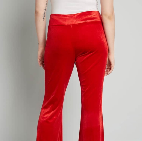 Loving The Luxe Life Super Flare Pants - Picture 7 of 8